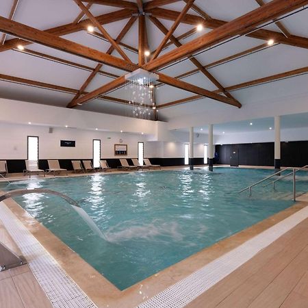 Zenitude Hotel La Valadiere, Ascend Hotel Collection Жувиньяк Экстерьер фото